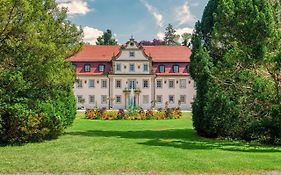 Wald & Schlosshotel Friedrichsruhe